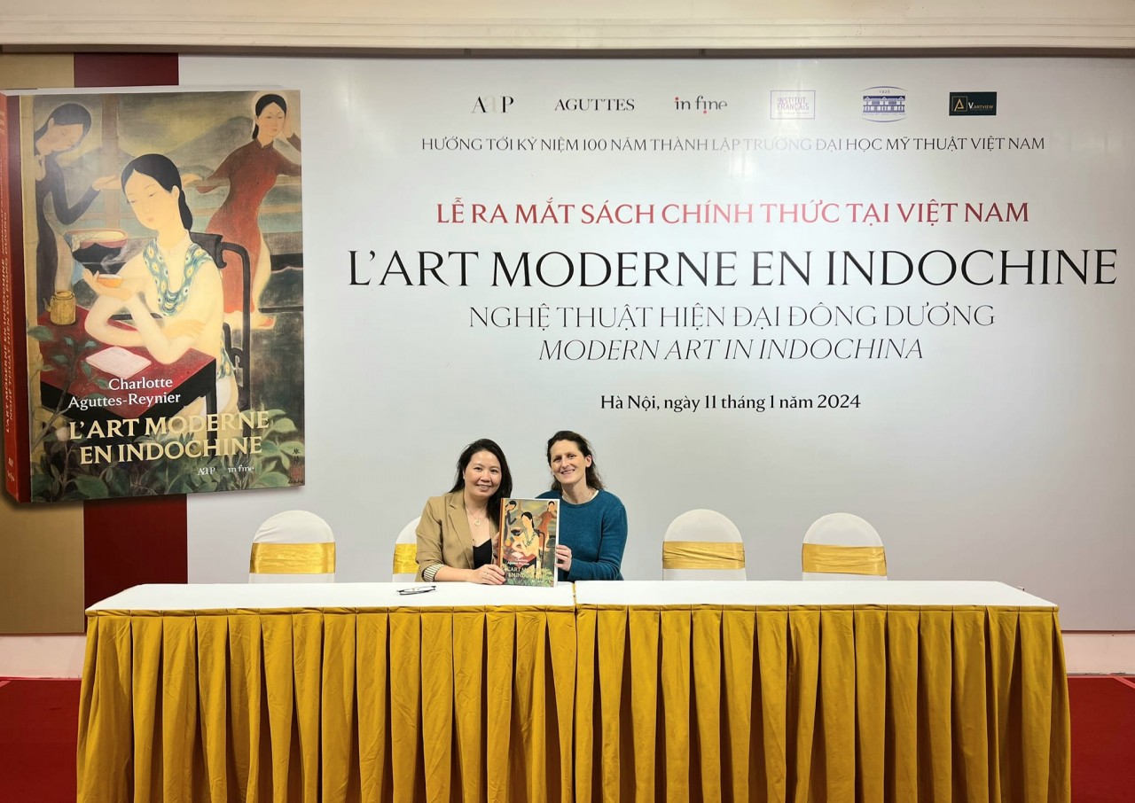Charlotte Aguttes-Reynier – Author, President of the Association of Asian artists, Paris.
