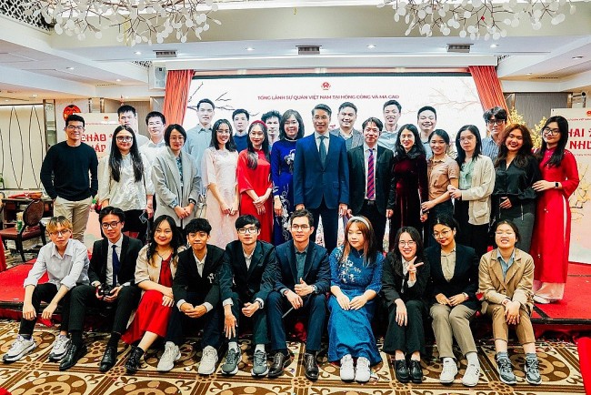 OVs in Hong Kong, Macau (China) Gather for Lunar New Year Celebration