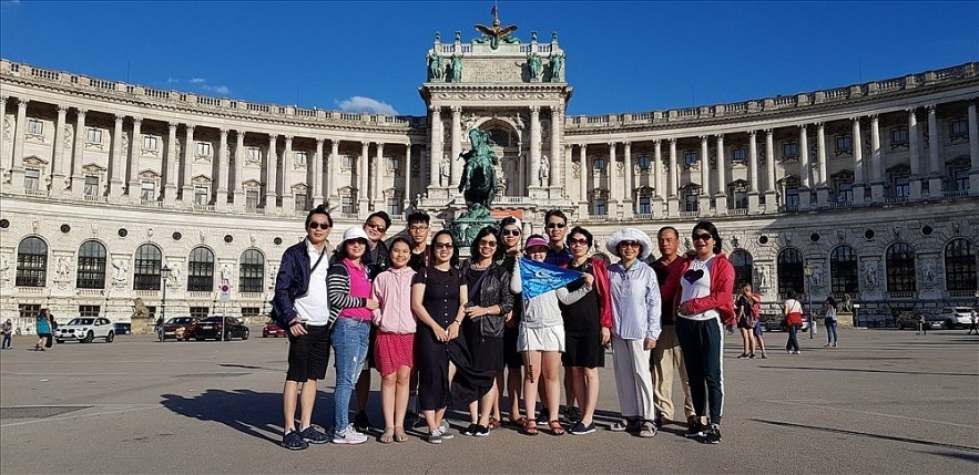 Many Vietnamese people prefer outbound tours during the lunar New Year holiday.