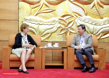 Vietnam-USA to Boost Delegation Exchange and Mutual Understandings Between Peoples