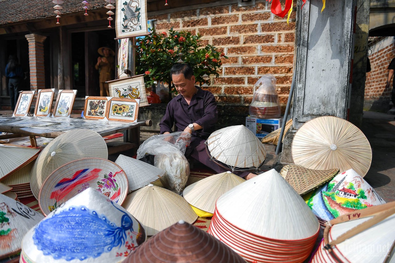 Duong Lam Ancient Village – A Perfect Destination For A New Year Holiday
