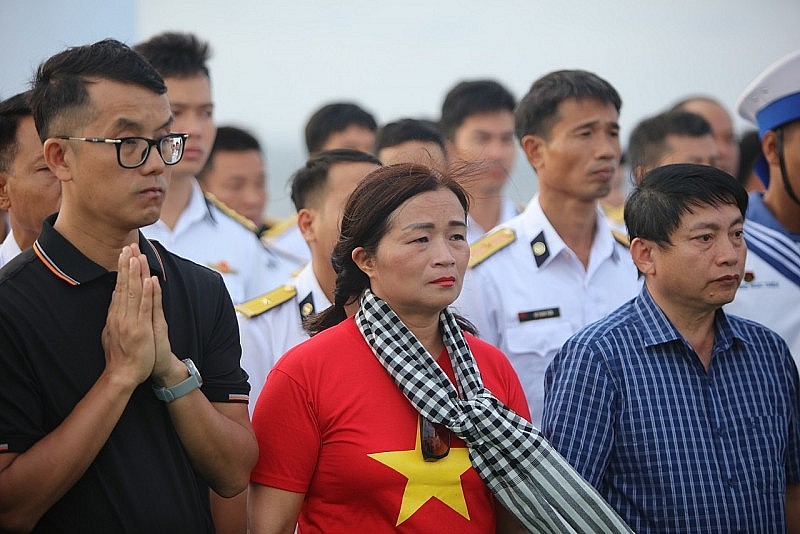 Commemoration Ceremony for 64 Soldiers who Fell while Protecting Gac Ma Island