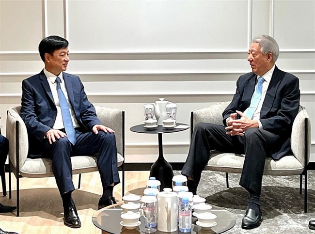 Vietnam, Singapore Work to Cooperation Further in Digital Transformation