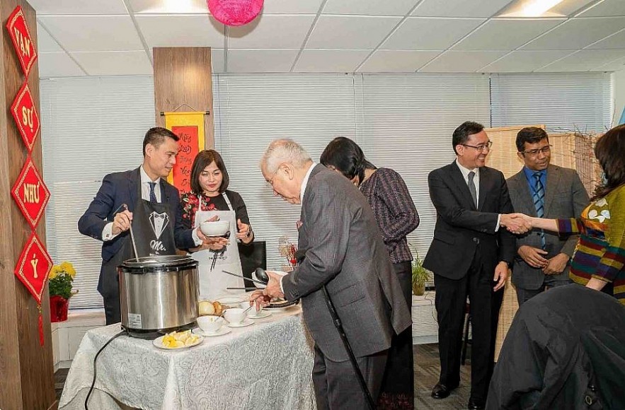Vietnamese Cuisine Captivates International Friends at the United Nations