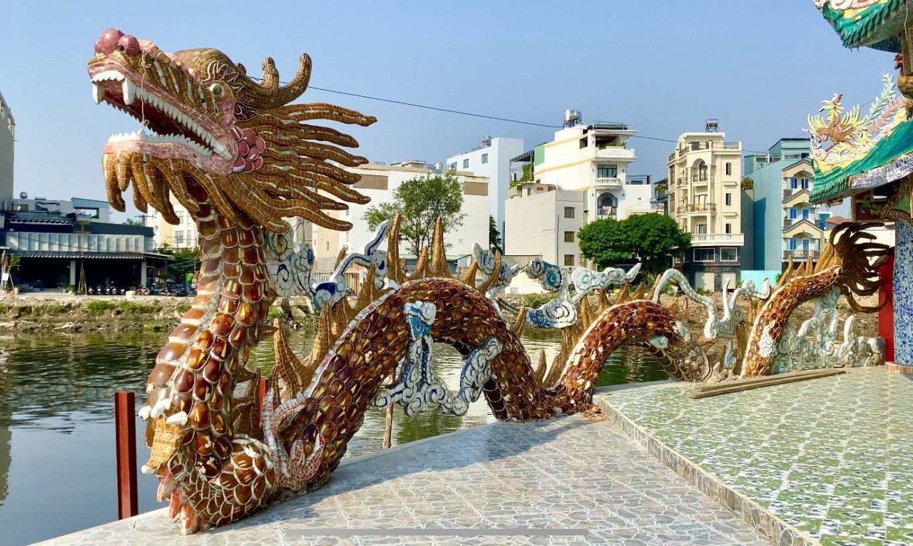 Best Photo Ops to Celebrate the Year of the Dragon in Vietnam