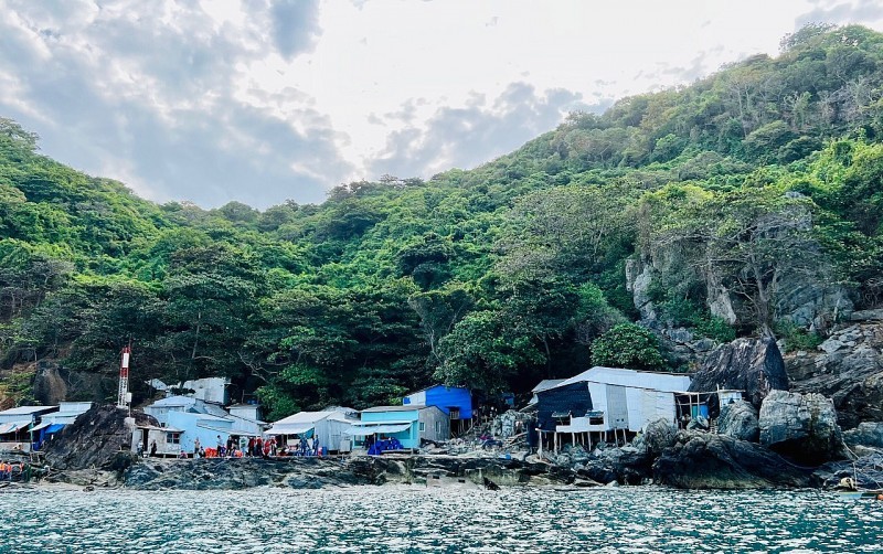 Visiting Vietnam's Dearest Southwest Sea and Islands