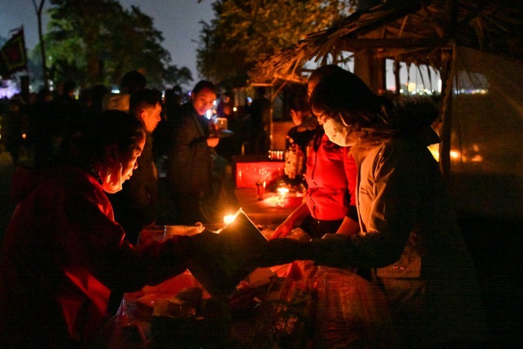 Ghostly Delights at Bac Ninh's Market of the Dead