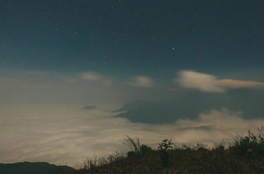 Witness The Dreamy Milky Way On Cu Nhu San Mountain Peak
