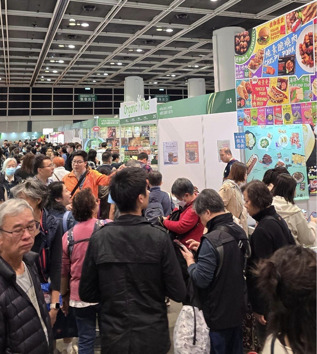 Vietnamese Businesses Join Green Food Expo in Hong Kong (China)