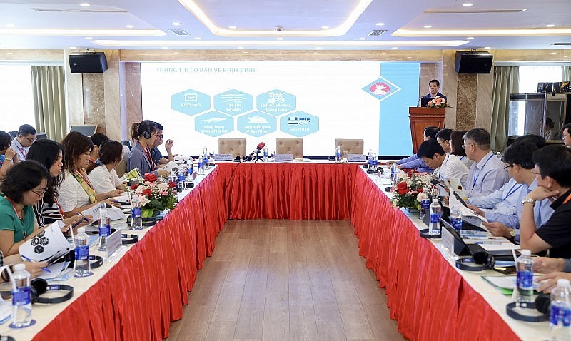 To Turn Binh Dinh Tourism into Key Economic Sector: Leaders Pay Attention to Even Smallest Details