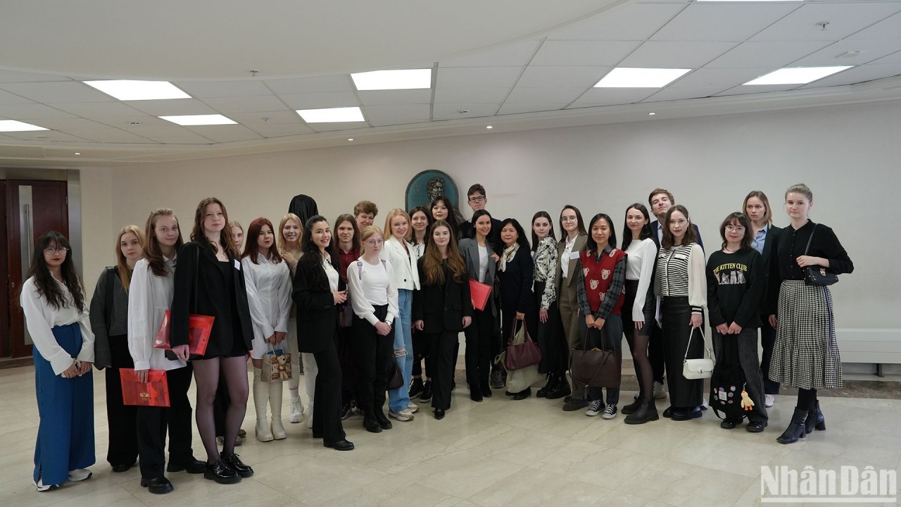 Russia Holds Third Vietnamese Language Interpretation Contest