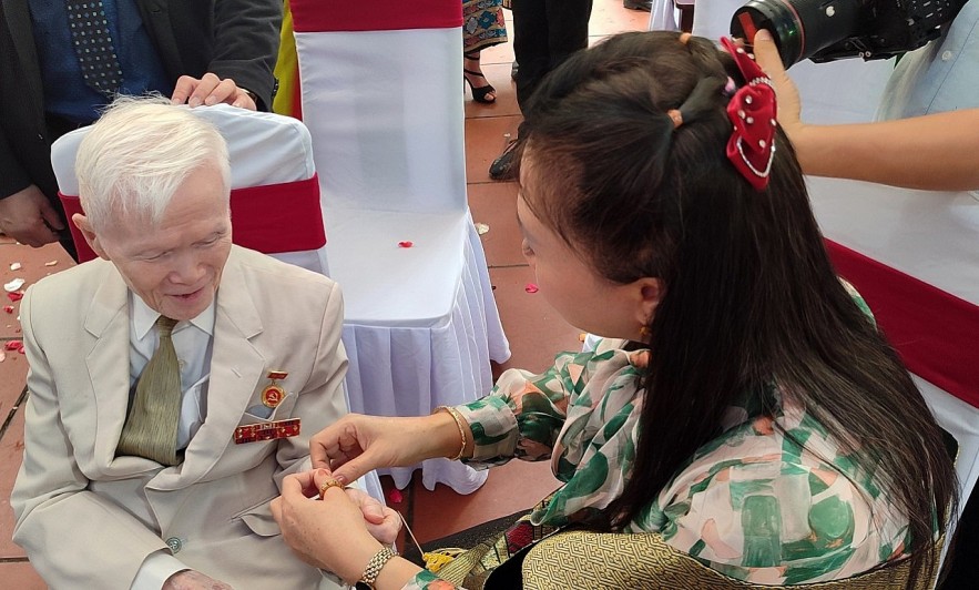 Celebrating Bunpimay in Vietnam: We Feel the Same Happiness as at Home