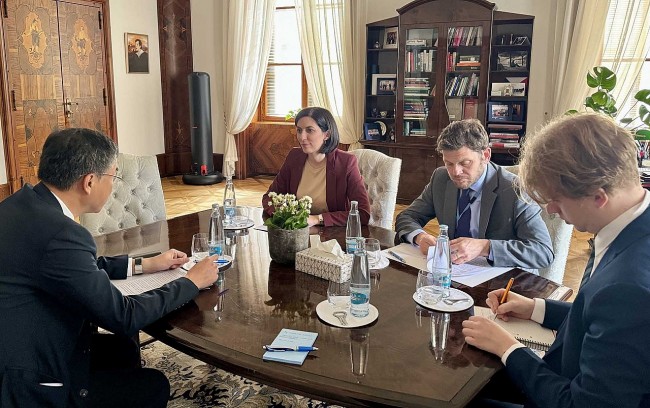 Czech Chamber of Deputies Seek to Strengthen Relations With Vietnamese National Assembly