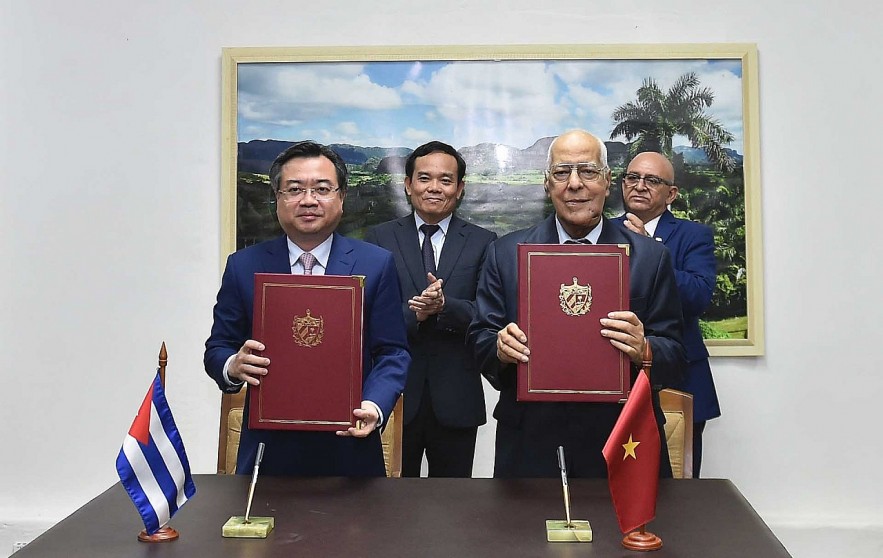 Deputy Prime Minister Tran Luu Quang's Visit to Cuba And Venezuela Deepens Relations