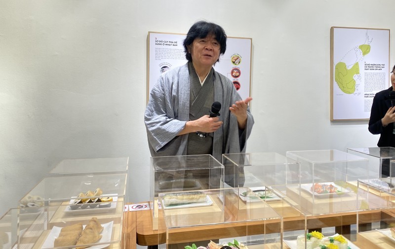 [Photo] Sushi Exhibition in Hanoi