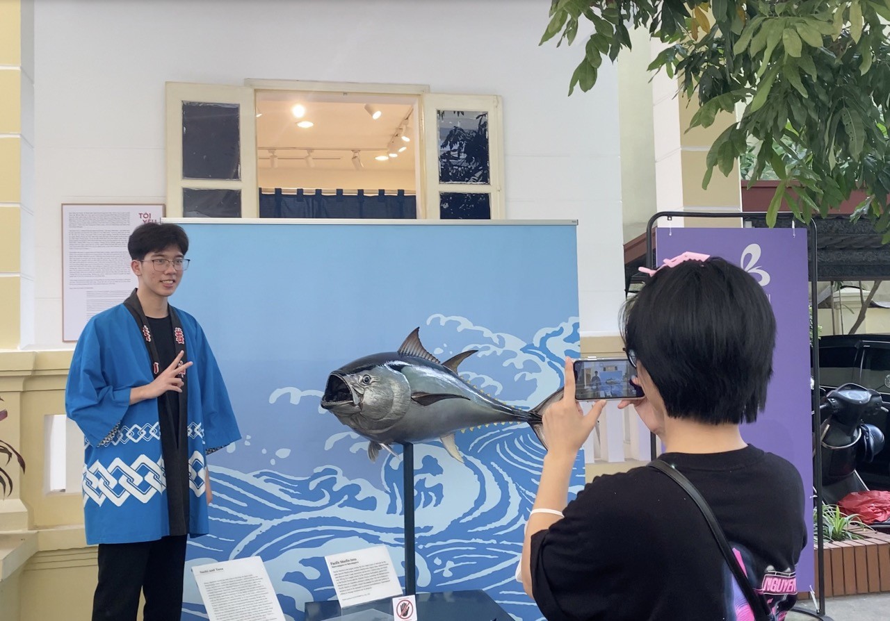 [Photo] Sushi Exhibition in Hanoi