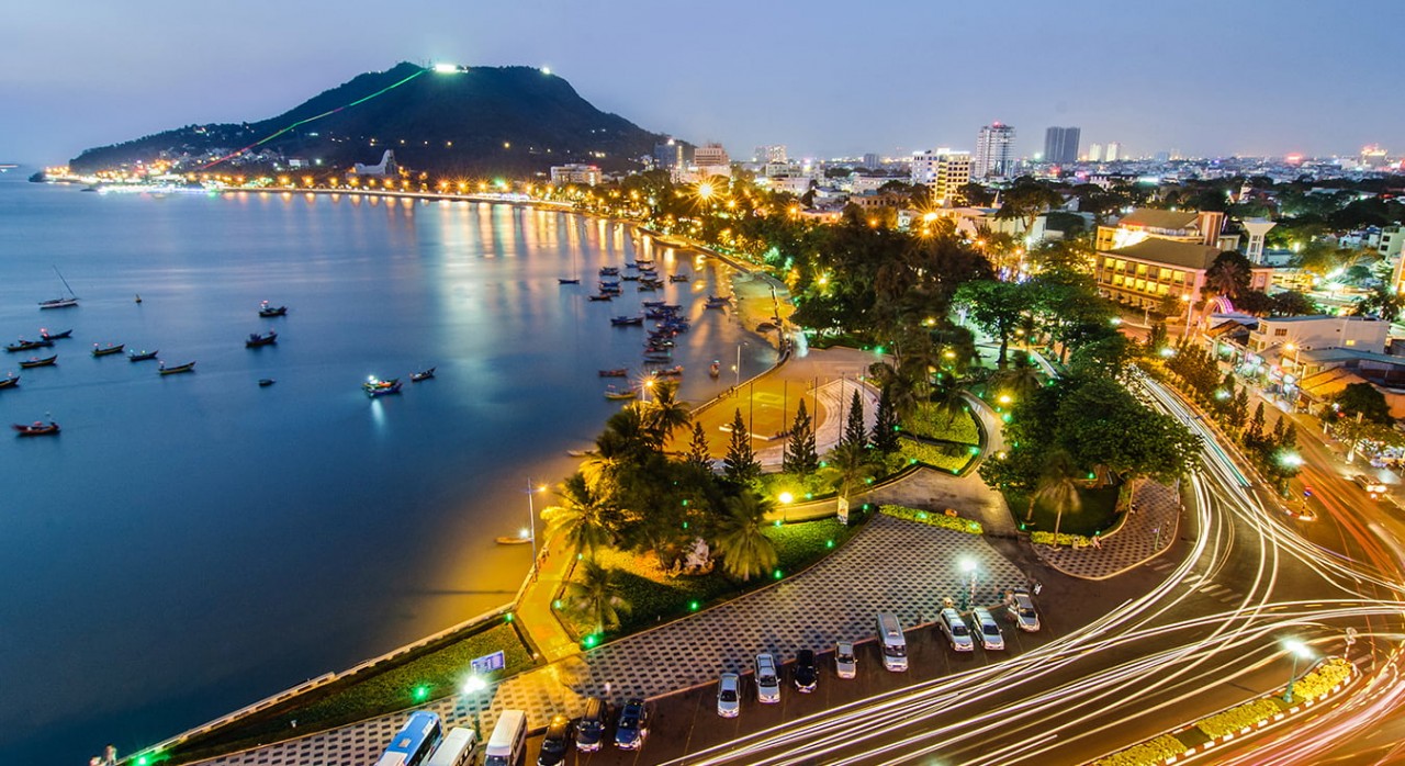 5 Destinations For A Getaway Trip On Reunification Day In Southern Region