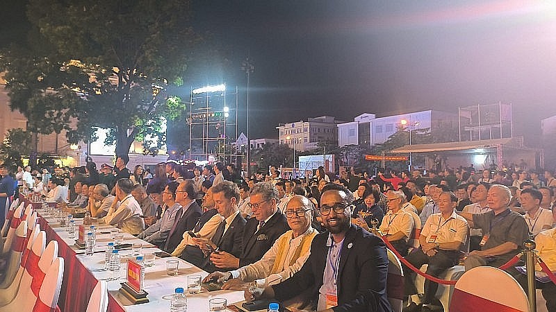 International Friends Share Excitement on 70th Anniversary of Dien Bien Phu Victory