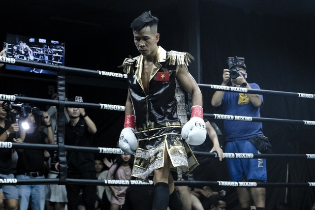 Boxer Tran Van Thao Wins WBO Global Championship Belt