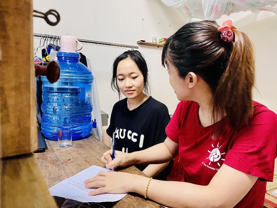 Zhi Shan Foundation Provides Mental Care for Sponsoring Students