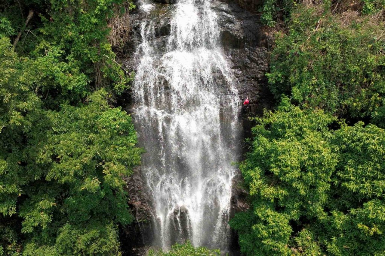 Conquer Chu B’Luk – The Largest Volcanic Cave In Vietnam