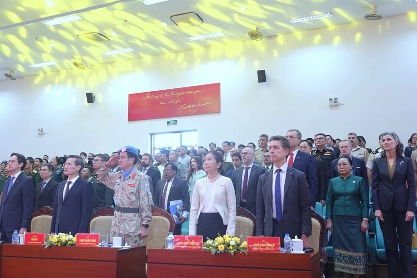 Vietnam Department Of Peacekeeping Operations Granted Fatherland Protection Order