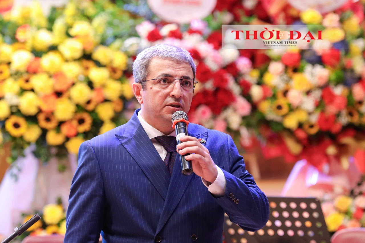Concert Celebrates 106th Anniversary Of Azerbaijan's Independence Day