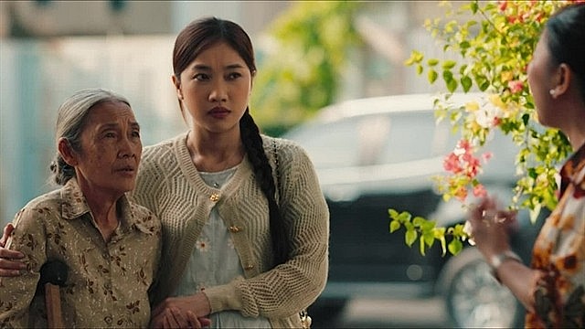A scene from the film Lật Mặt 7: Một Điều Ước (Face Off 7: One Wish) by Lý Hải, which will premiere in three continents starting June 14. — Photo courtesy of Ly Hai Production