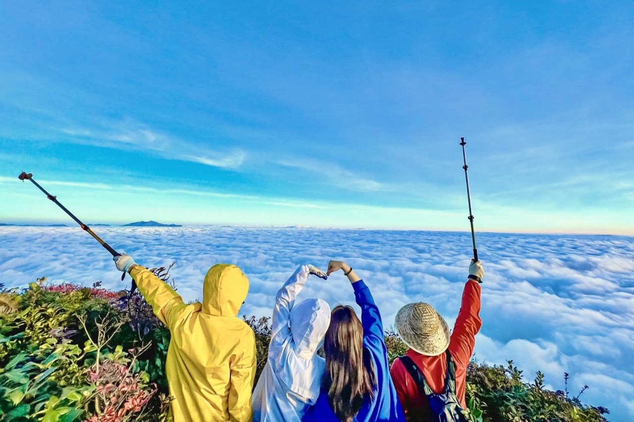 Conquer The Challenging Trekking Route Of Sa Mu Peak For A Weekend Getaway