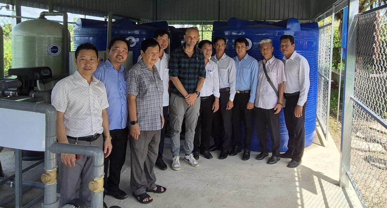 Swiss Association Sponsors Projects in Kien Giang, Long An