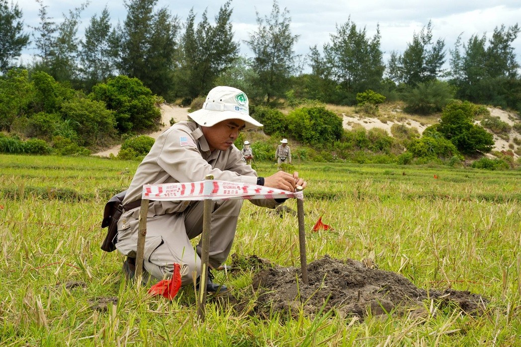 nparenew works to safely release vinh linhs land back to productive use