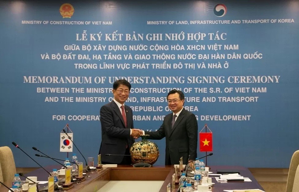 (Ministry of Construction) 