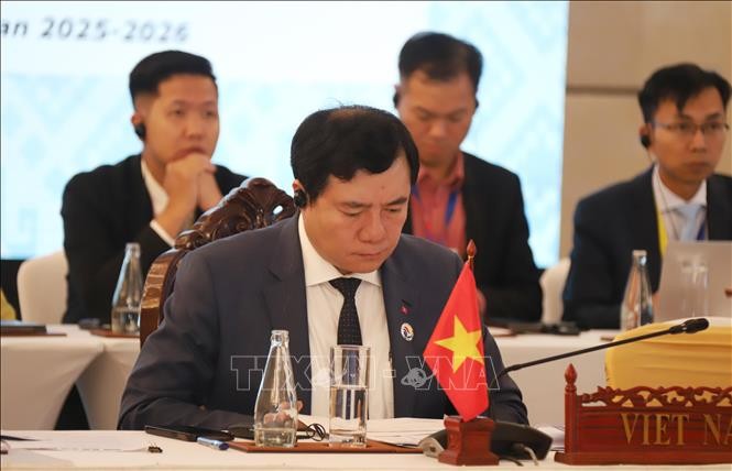 Vietnam, Cambodia, Laos, Myanmar Hold 16th Economic Ministers' Meeting
