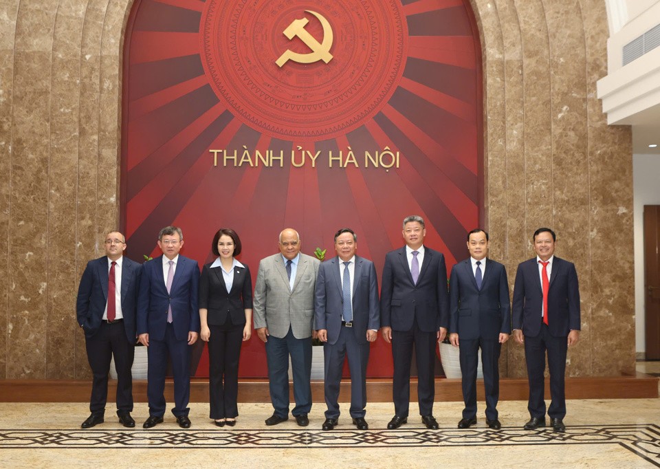Hanoi to Enhance Cooperation with Cuba in Areas of Strength