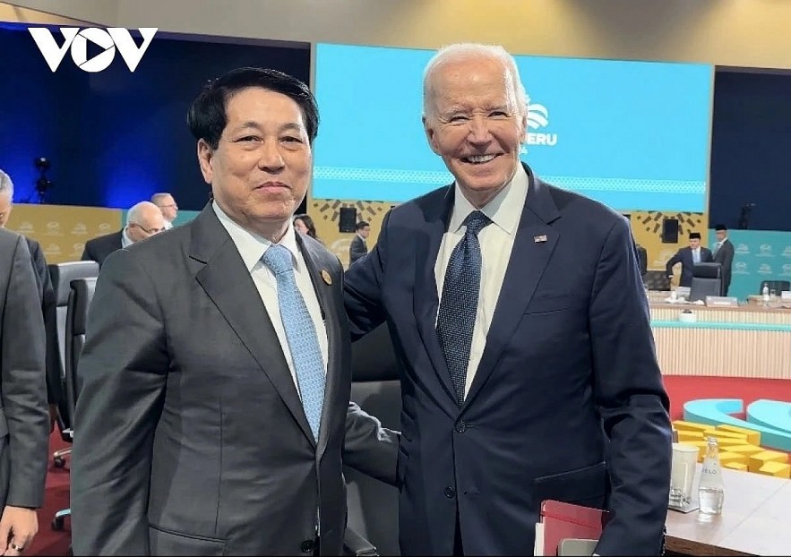 Vietnamese President Luong Cuong (L) meets with US President Joe Biden on the sidelines of the 2024 APEC Economic Leaders' Week in Lima, Peru, on November 15.