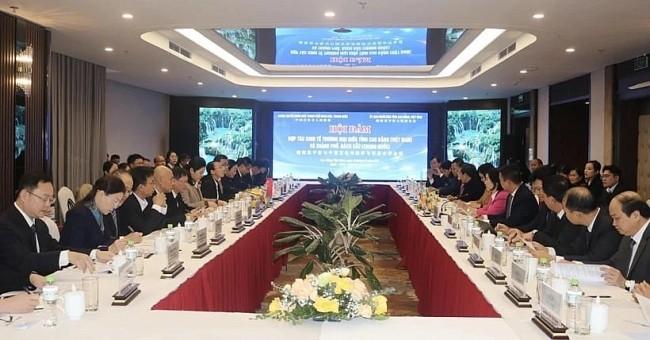Cao Bang, China’s Baise City Forge Stronger Economic Ties