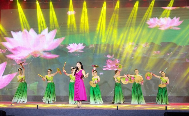 Exhibition to Honor Vietnam's Cultural and Natural Heritage in Nghe An