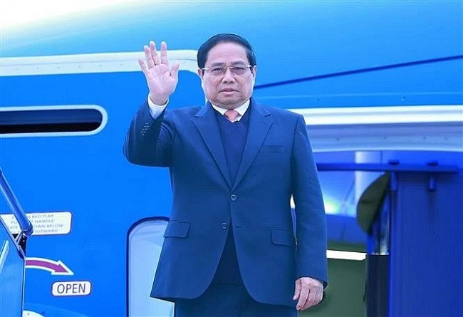 Vietnam News Today (Jan. 9): Prime Minister Leaves For Working visit to Laos
