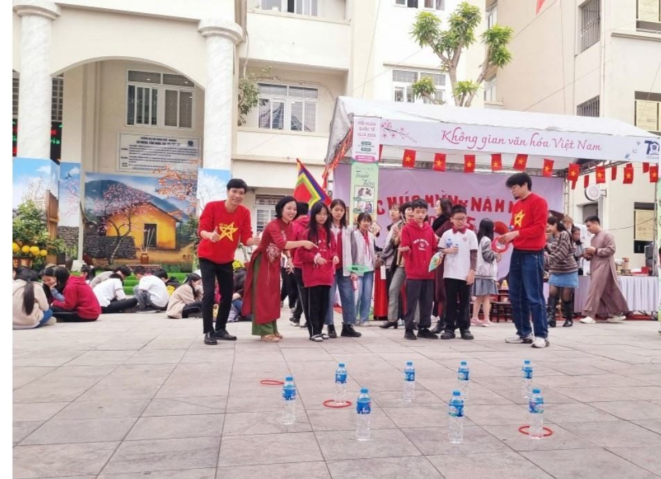 International Students Enjoy Playing Folk Games and Exploring Tet Traditions International Students Enjoy Playing Folk Games and Exploring Tet Traditions