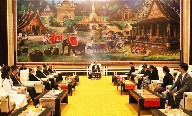 vietnam news today feb 16 vietnam strengthens business and investment ties in laos