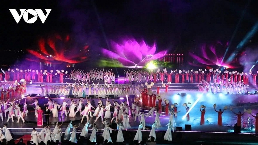 A performance at the opening ceremony of the National Tourism Year 2025 in Hue on March 25. A performance at the opening ceremony of the National Tourism Year 2025 in Hue on March 25.