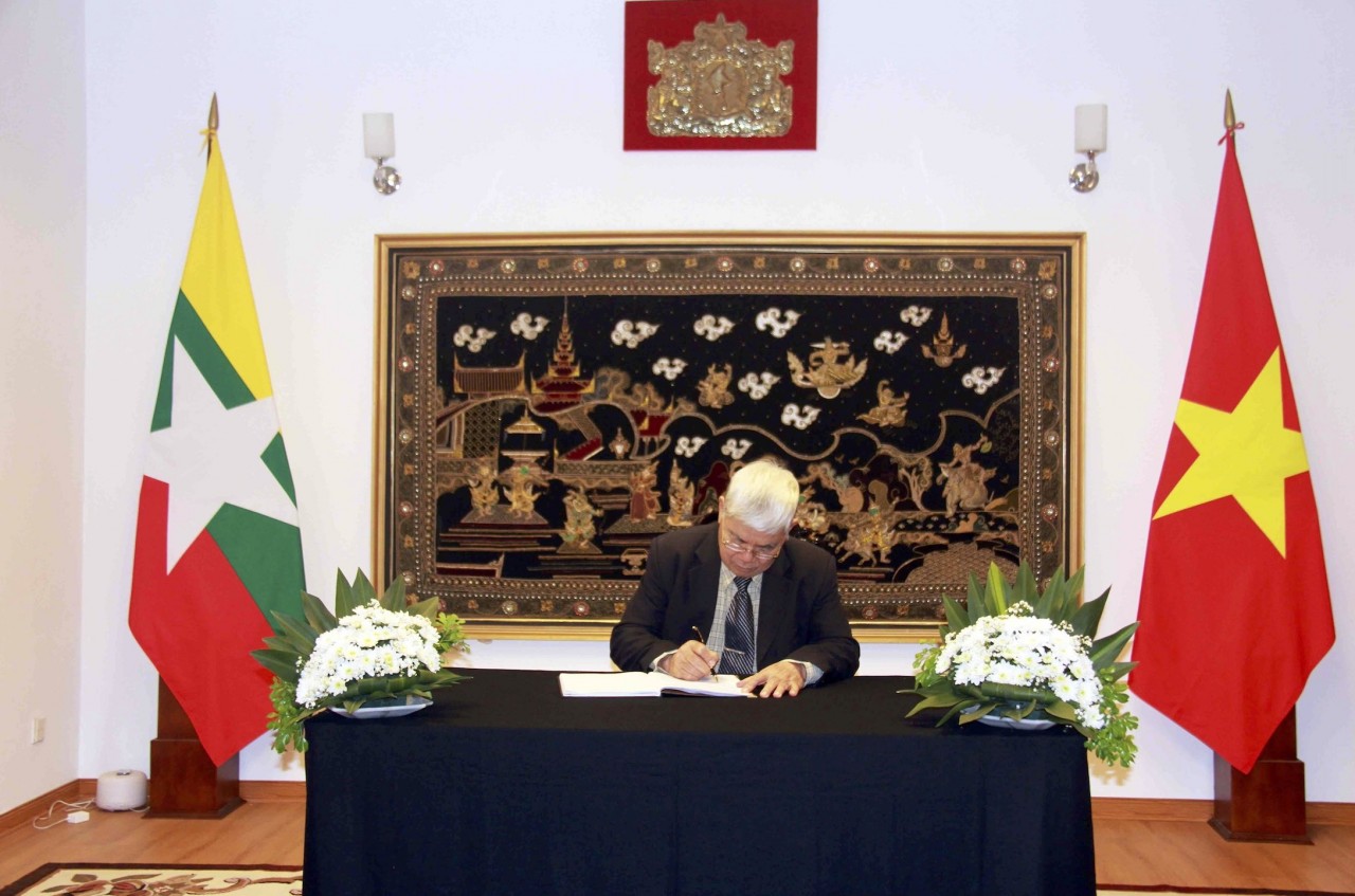 Vietnam - Myanmar Friendship Association Expresses Sympathy for Earthquake Victims