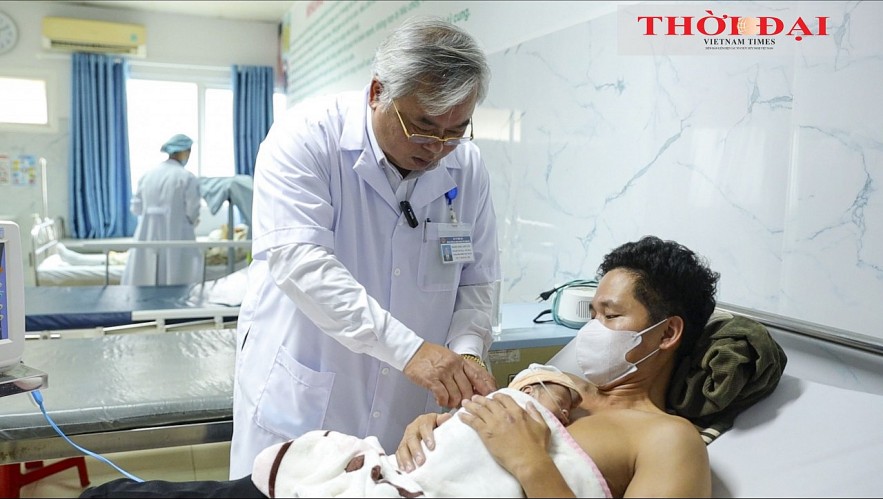 Kangaroo Mother Care: Simple Approach, Remarkable Results