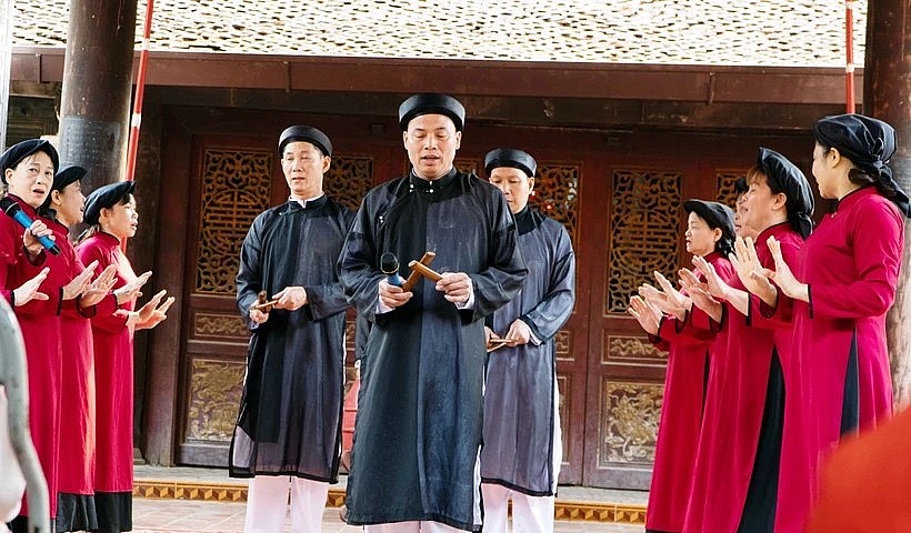 A performance of Xoan singing in ancient villages at cultural relic sites in Viet Tri city, Phu Tho province (Photo: VNA)