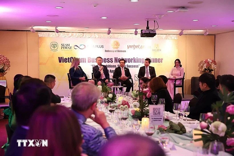 At the business networking event (Photo: VNA)