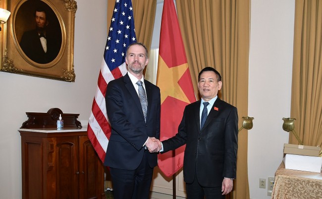 Vietnam, US Agree to Initiate Negotiations on Reciprocal Trade Deal
