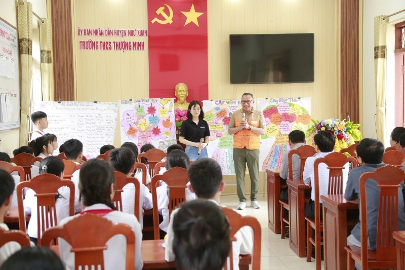 Thanh Hoa, World Vision Work on Various Projects to Support Vulnerable Groups