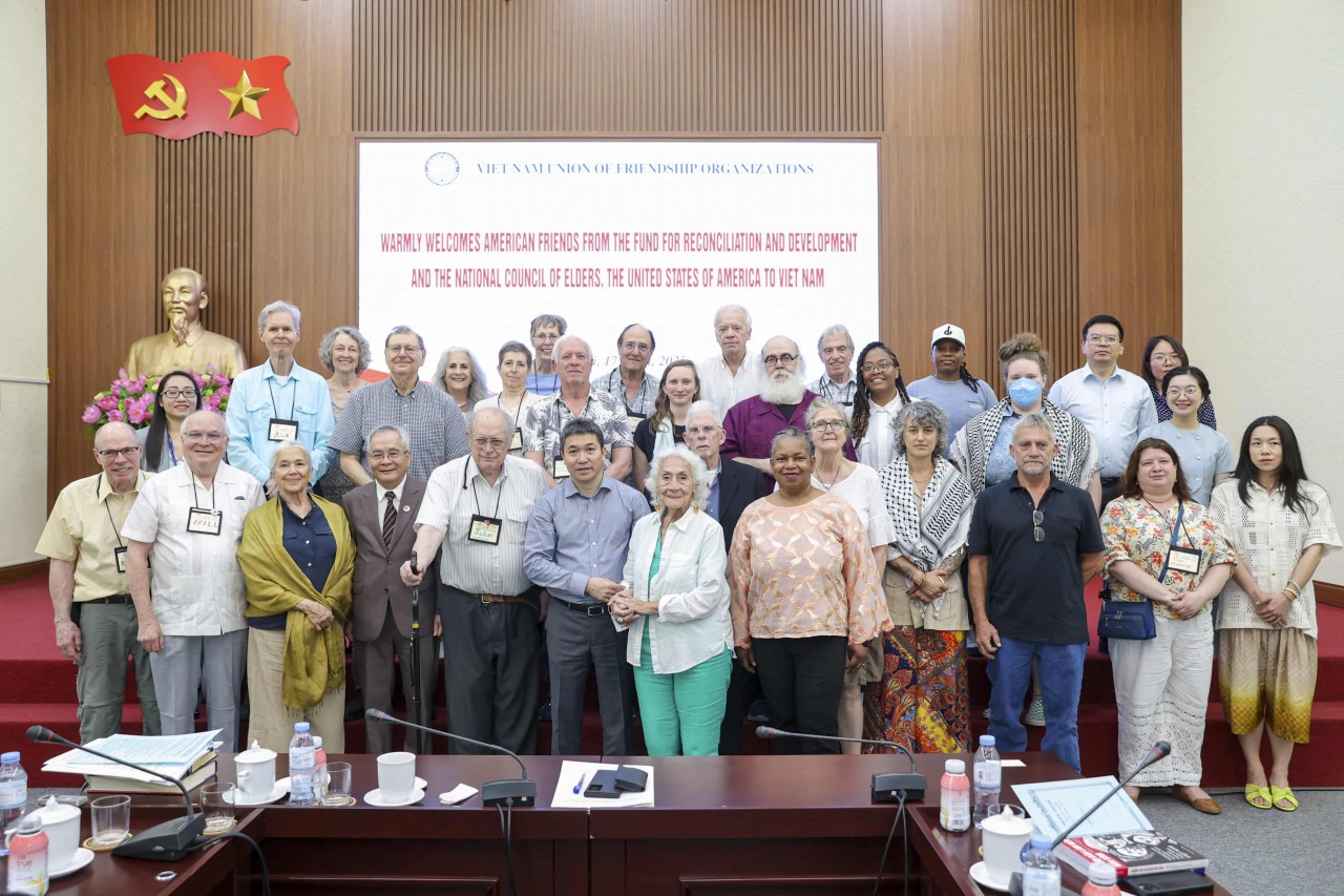 Spirit of Peace and Cooperation: Precious Asset of Vietnamese and US Peoples