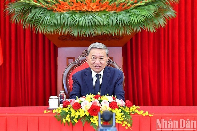 General Secretary To Lam.