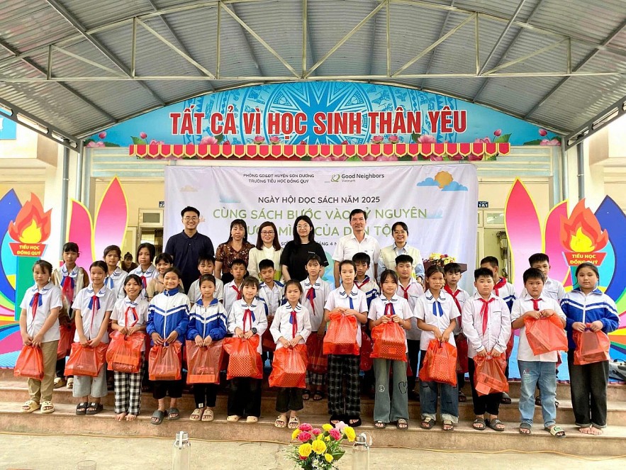 GNI Contributes to Spreading the Joy of Reading to Students